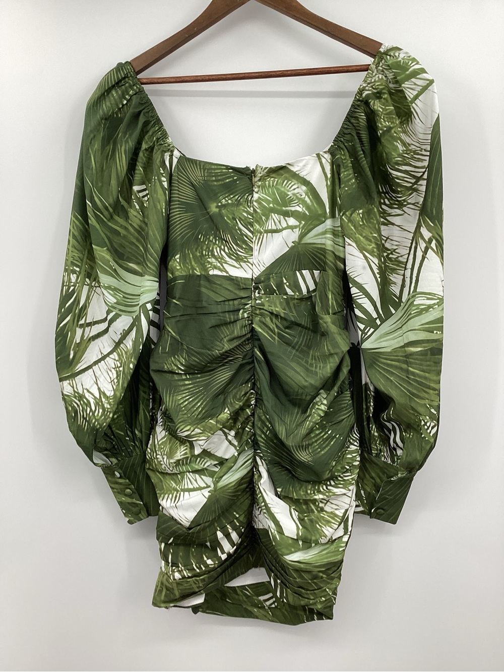 L'ATISTE Green and White Palm-Print Mini Dress - Picture 3 of 12